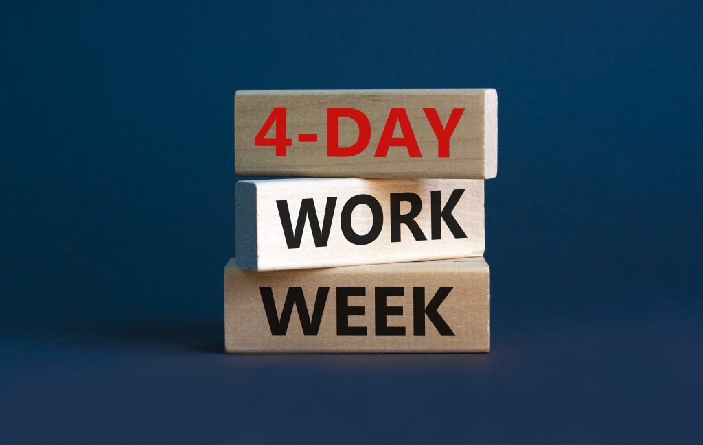 Navigating the Challenges of the Four-Day Workweek in SMEs